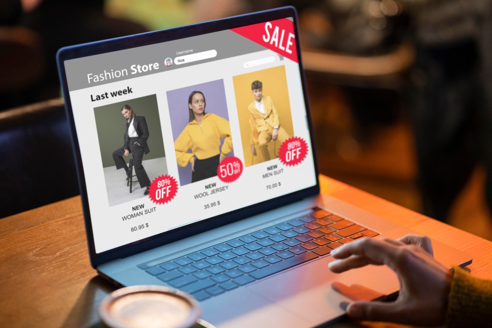 Individual browsing online store with seasonal promotion sale